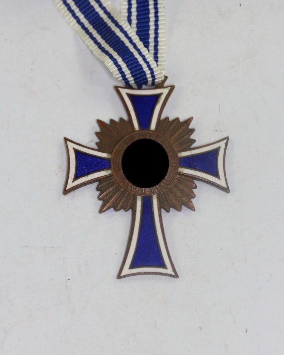 ankauf_mutterkreuz_in_bronze_16