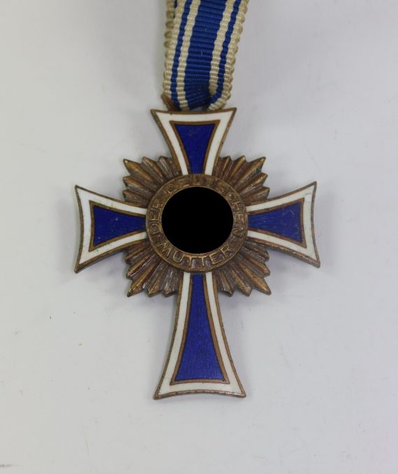 ankauf_mutterkreuz_in_bronze_ehrenkreuz_der_deutschen_mutter_1__1