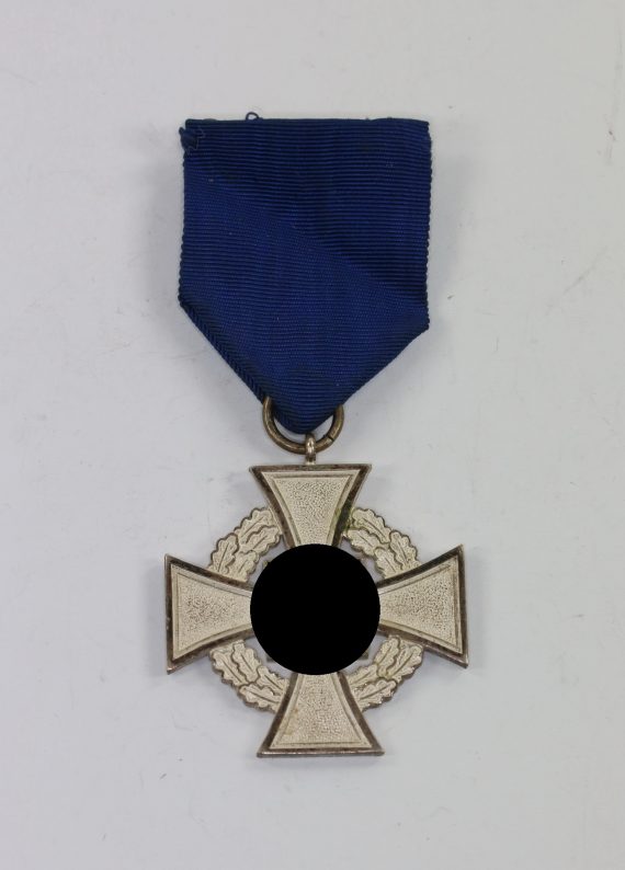 ankauf_verkauf_treudienstehrenzeichen_in_silber_25_jahre_1__1