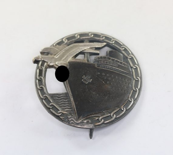 blockadebrecher_kriegsabzeichen_hst