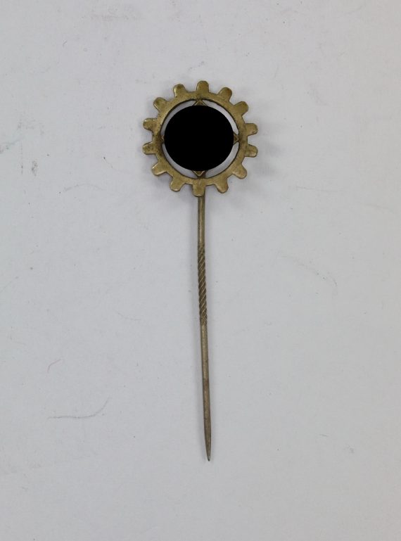 deutsche_arbeitsfront_daf_mitgliedsabzeichen_1__1_4_4nd