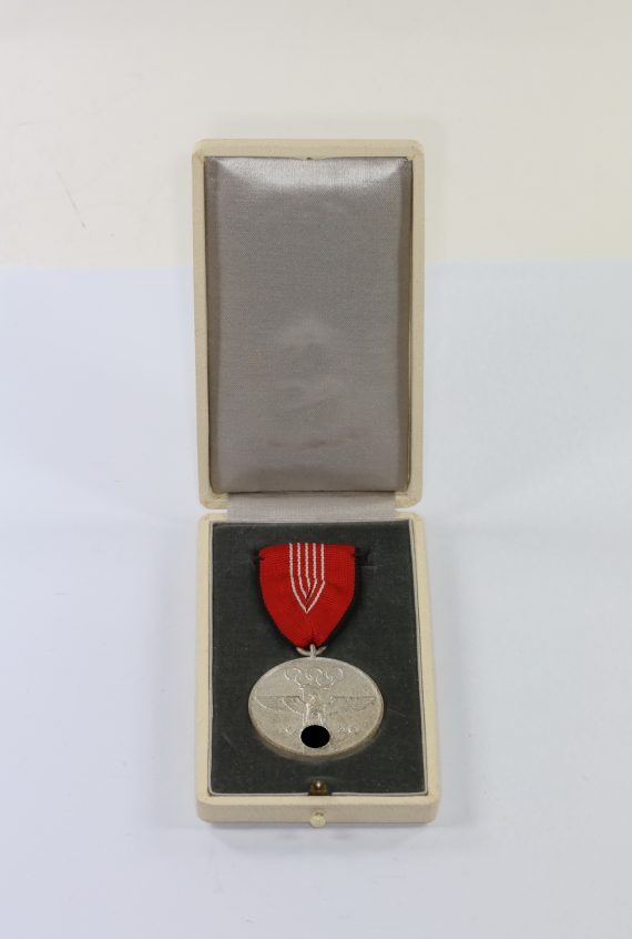 deutsche_olympiaerinnerungsmedaille_1936_im_etui_1__1