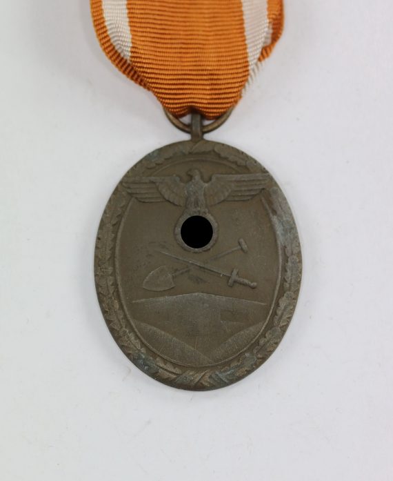 deutsches_schutzwall_ehrenzeichen_f_r_arbeit_zum_schutze_deutschlands_1__1_3