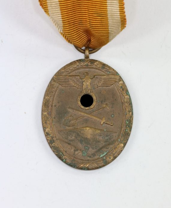 deutsches_schutzwall_ehrenzeichen_f_r_arbeit_zum_schutze_deutschlands_1__1_6