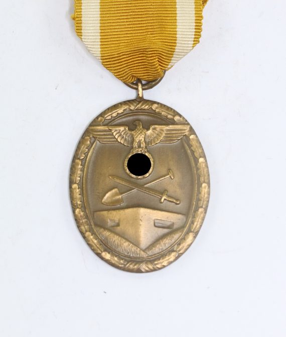 deutsches_schutzwall_ehrenzeichen_f_r_arbeit_zum_schutze_deutschlands_buntmetall_1__9