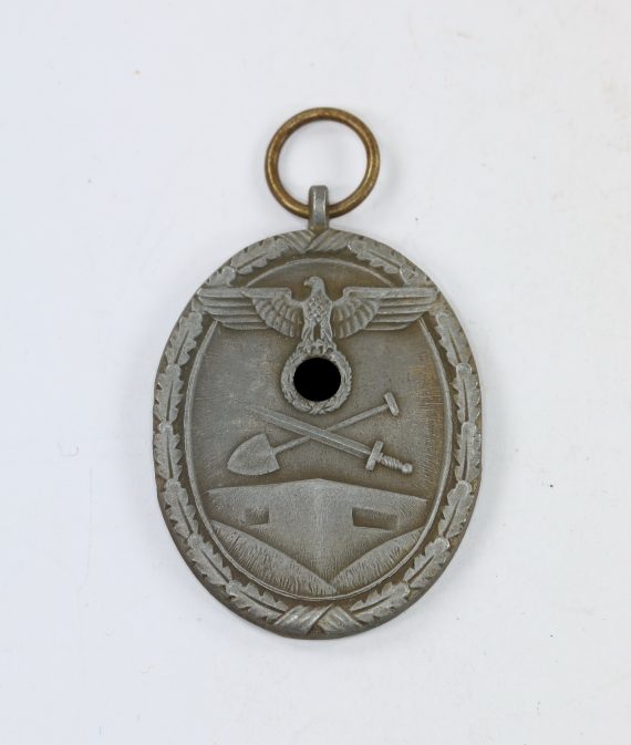 deutsches_schutzwallehrenzeichen_f_r_arbeit_zum_schutze_deutschlands_1__1