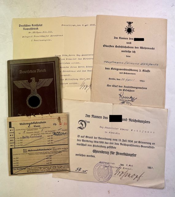 dokumentnachlass_ehrenkreuz_f_r_frontk_mpfer_deutsches_konsulat_nowosibirsk_sowjetunion_1__1