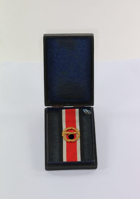 ehrenblattspange_der_luftwaffe_im_etui_1__1