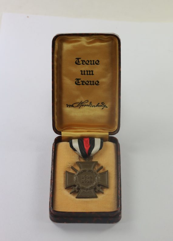 ehrenkreuz_f_r_frontk_mpfer_im_etui__treue_um_treue_1__4nd