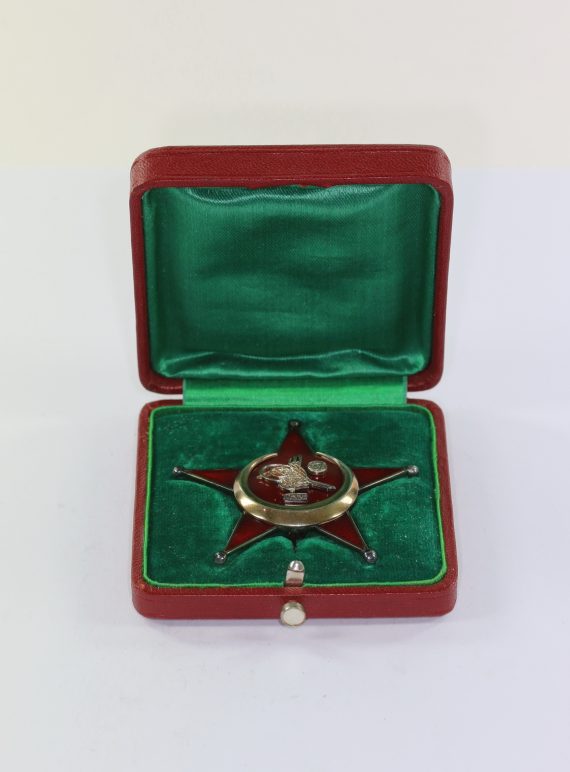 eiserner_halbmond_im_etui_1_