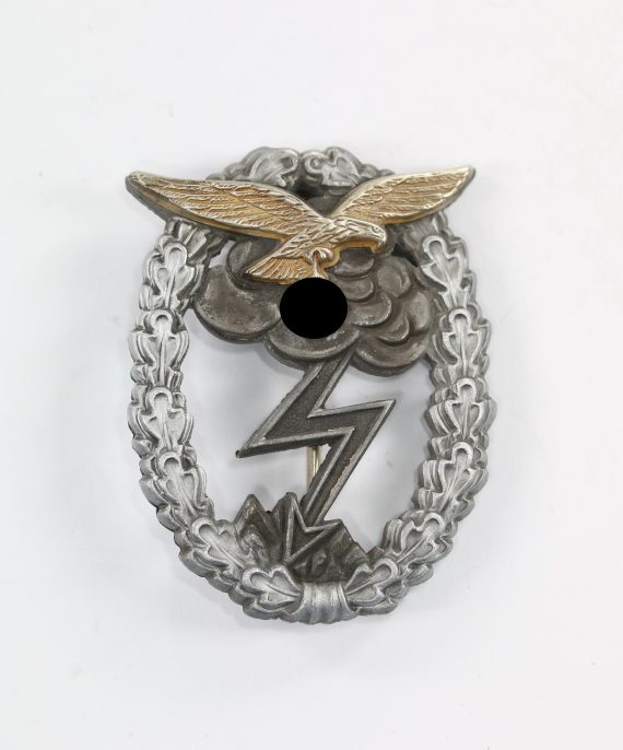 erdkampfabzeichen_der_luftwaffe_c