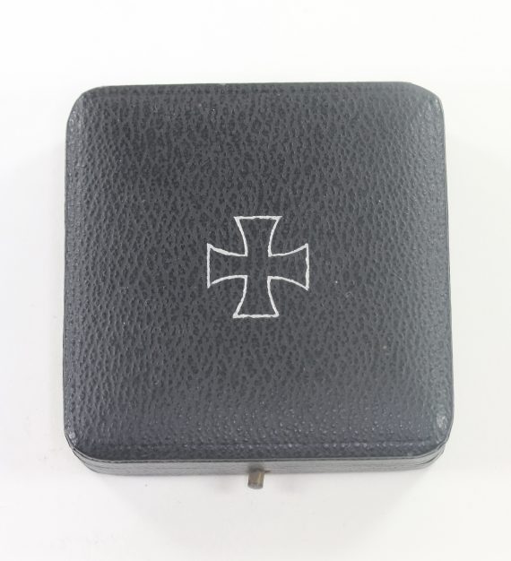etui_f_r_ein_eisernes_kreuz_1