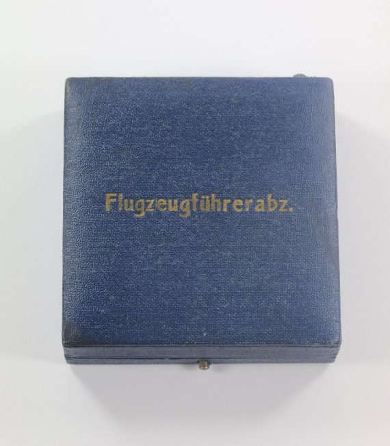 etui_flugzeugf_hrerabz