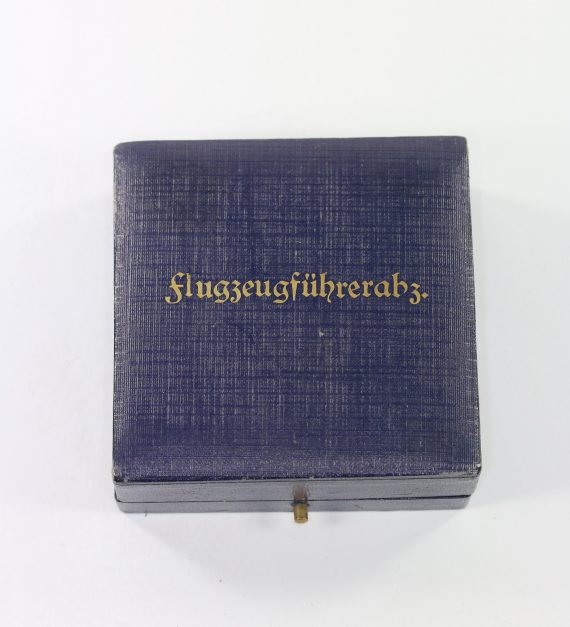 etui_flugzeugf_hrerabz