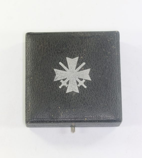 etui_kriegsverdienstkreuz_1