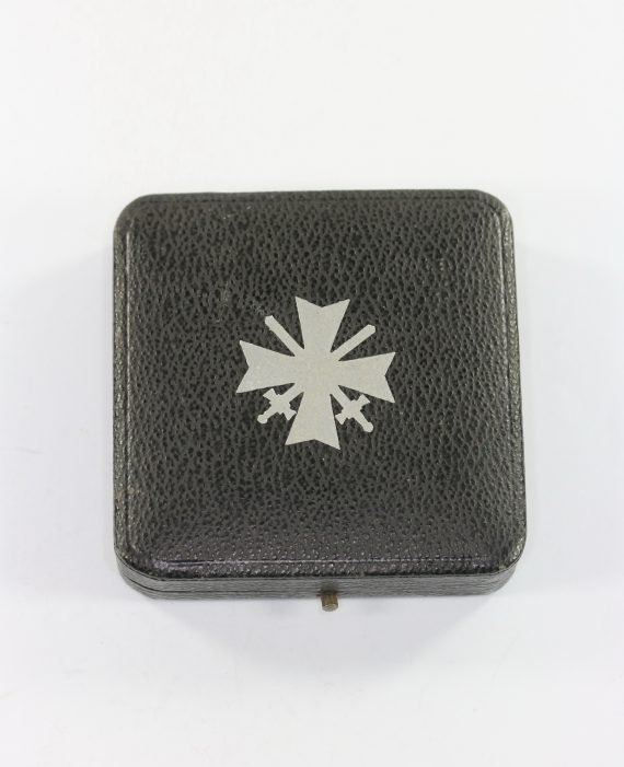 etui_kriegsverdienstkreuz_1