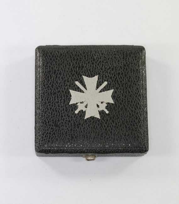 etui_kriegsverdienstkreuz_1