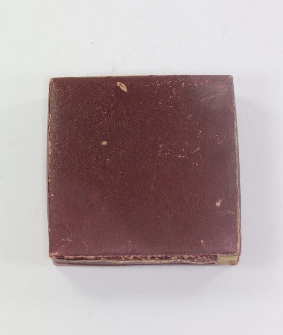 etui_verwundetenabzeichen_in_silber_1__4