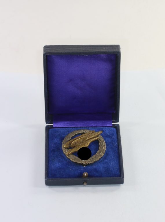 fallschirmsch_tzenabzeichen_der_luftwaffe_hst