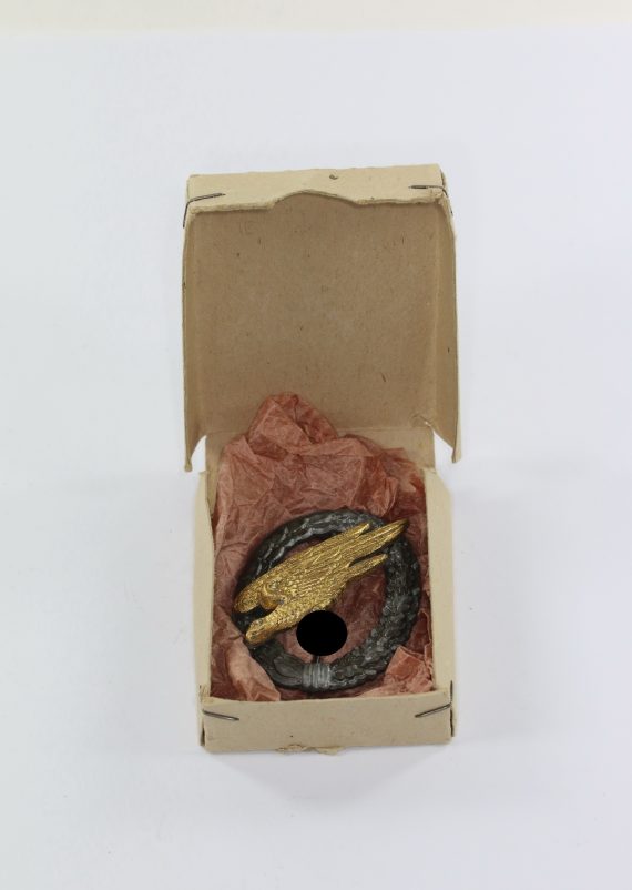 fallschirmschuetzenabzeichen_der_luftwaffe_fll_in_schachtel_1__1