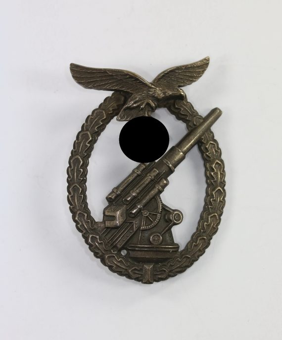 flak_kampfabzeichen_der_luftwaffe_hst
