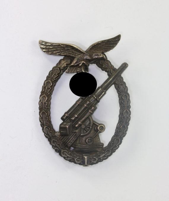 flakkampfabzeichen_der_luftwaffe_hst