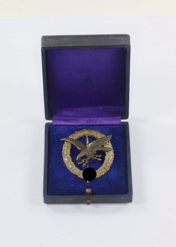 fliegersch_tzenabzeichen_der_luftwaffe_mit_blitzb_ndel_hersteller_cej_j