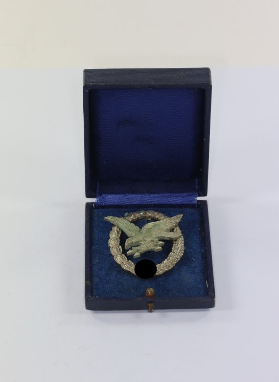 fliegersch_tzenabzeichen_der_luftwaffe_mit_blitzb_ndel_jimme_sohn_im_etui_1__1