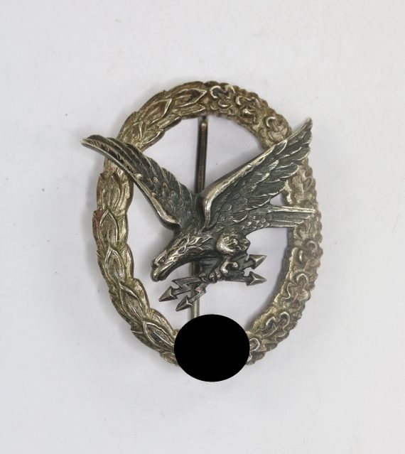 fliegersch_tzenabzeichen_mit_blitzb_ndel_hst