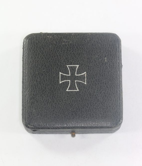 fr_hes_etui_eisernes_kreuz_1