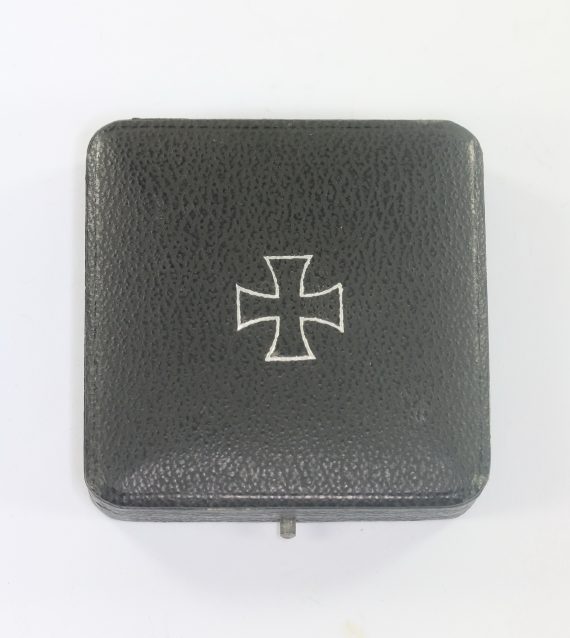 fr_hes_etui_eisernes_kreuz_1