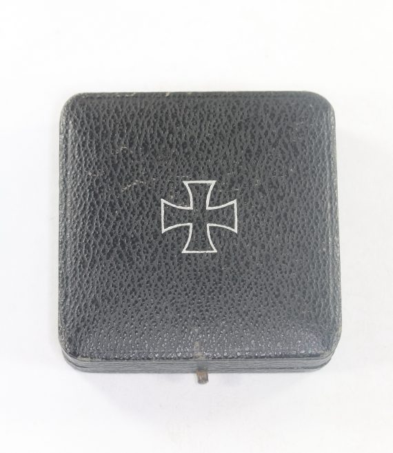 fr_hes_etui_eisernes_kreuz_1