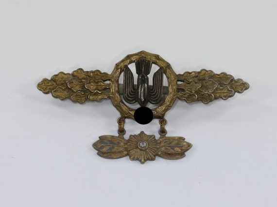 frontflugspange_f_r_kampfflieger_in_gold_mit_stern_anh_nger_hst