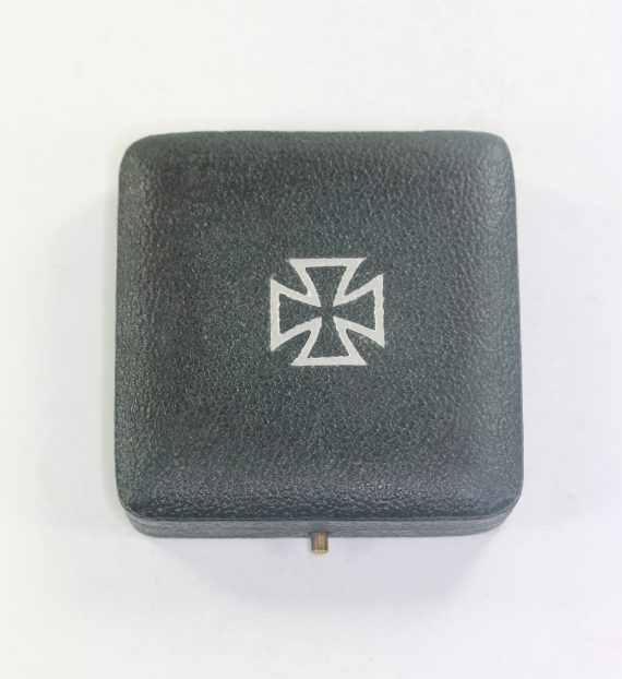 gr_nes_etui_eisernes_kreuz_1