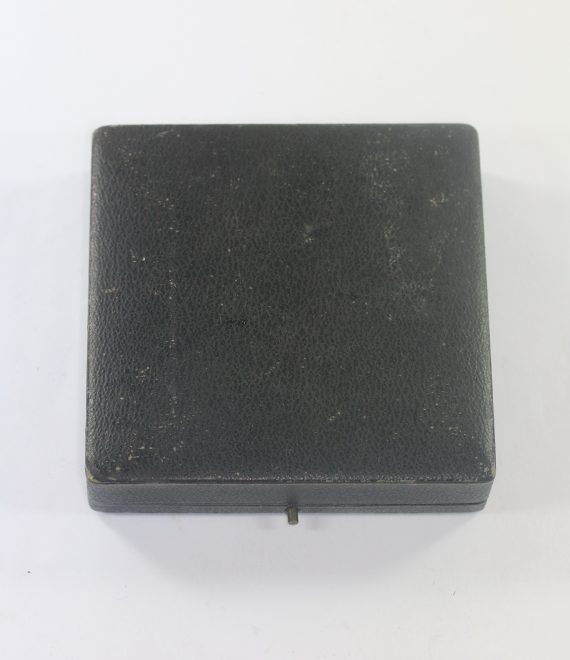 gro_es_etui_deutsches_kreuz_in_gold_1__4nd