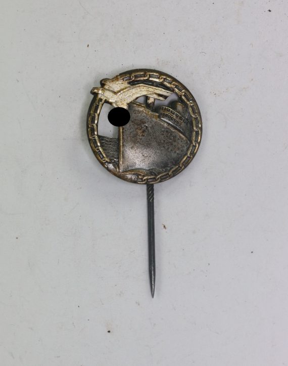 halbiniatuer_24_mm_blockadebrecherabzeichen_schwerin_berlin_1__1