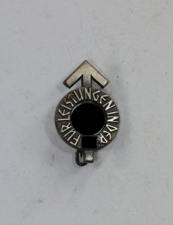 hitlerjugen_hj_16_mm_miniatur_leistungsabzeichen_in_silber_hst