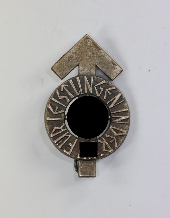 hitlerjugen_hj_leistungsabzeichen_in_silber_hst