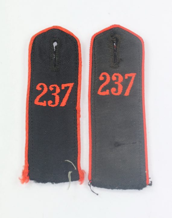 hitlerjugend_hj_paar_schulterklappen_bann_237_moers_ruhrniederrhein_west_1__1_4nd