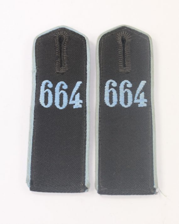 hitlerjugend_hj_paar_schulterklappen_hjmarine_bann_447_wolfenb_ttel_mit_rzm_etikette_1__4nd