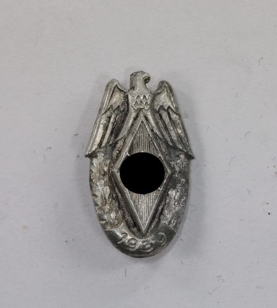 hj_siegerabzeichen_1939_1__1