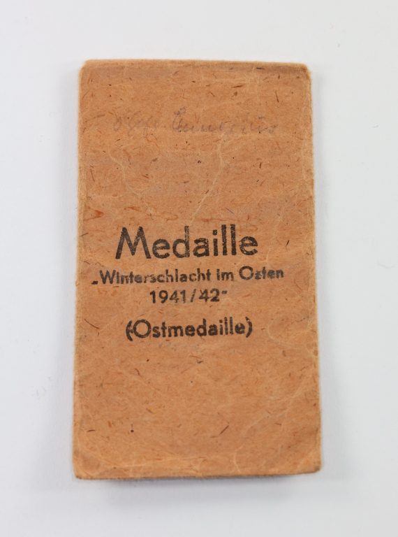 Verleihungstüte Medaille Winterschlacht im Osten 1941/42 (Ostmedaille), Hersteller Gustav Brehmer Markneukirchen