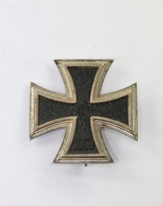 Eisernes Kreuz 1. Klasse 1939, Hst. 26, Kriegsgefangenschaft