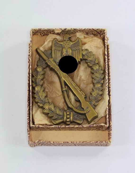 infanterie_sturmabzeichen_in_bronze_hst