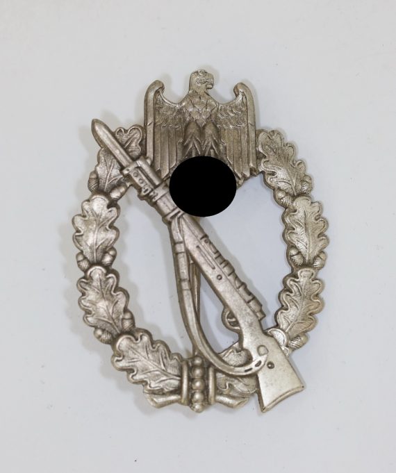 infanterie_sturmabzeichen_in_silber_hst