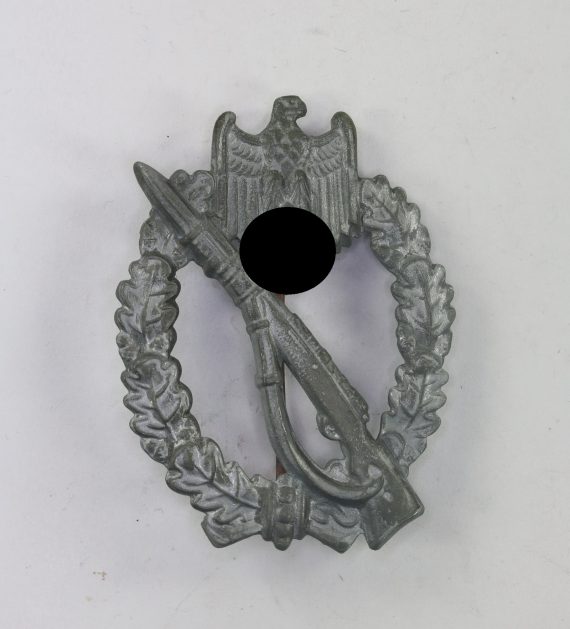 infanterie_sturmabzeichen_in_silber_hst