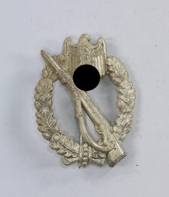 infanterie_sturmabzeichen_in_silber_hst