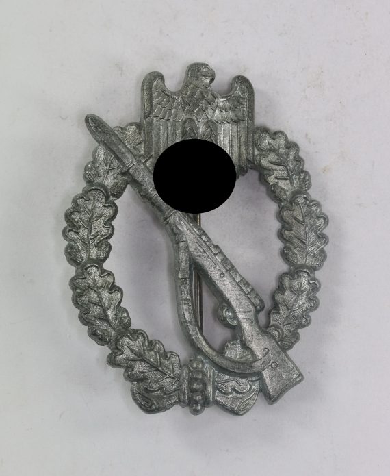 infanterie_sturmabzeichen_in_silber_hst
