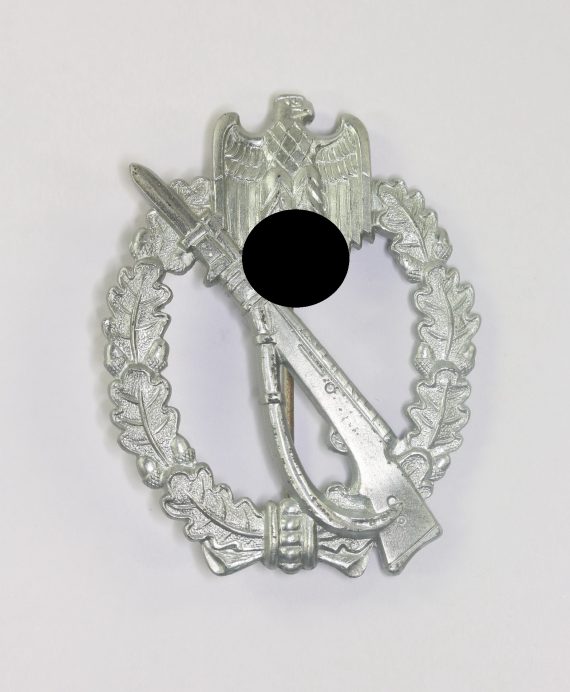 infanterie_sturmabzeichen_in_silber_hst