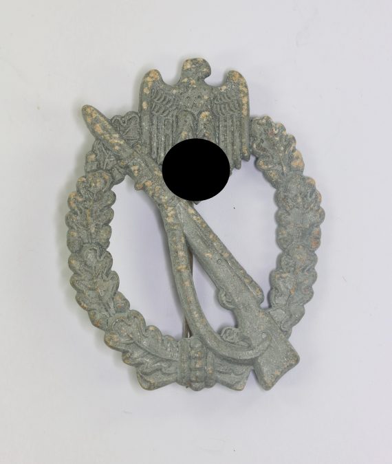 infanterie_sturmabzeichen_in_silber_hst